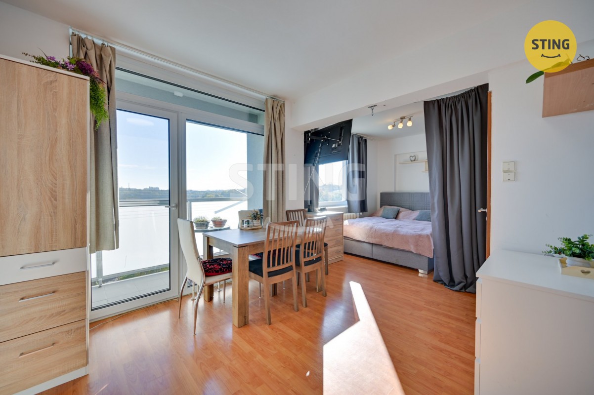 Prodej byt 3+kk - Spojenců, Třebíč Borovina, 61 m² - 5