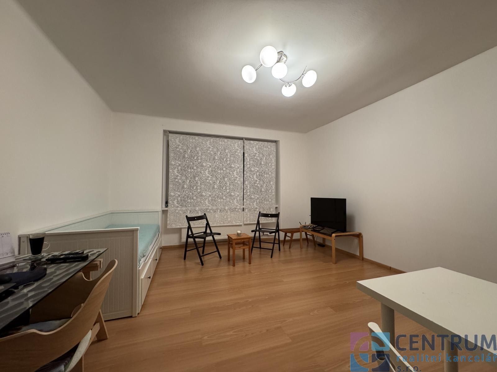 Pronájem byt 1+1 - Radniční  , Tanvald, 56 m²