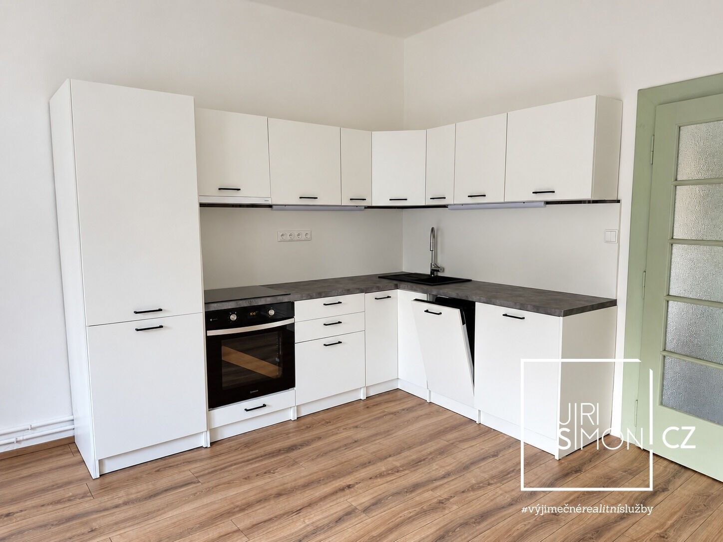 Byt 2+kk · 40 m² · Kamýcká  , Praha - 4