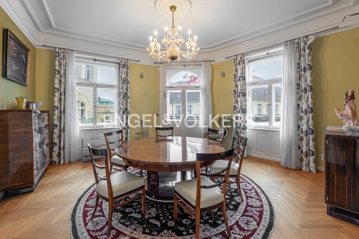 Byty, Široká 64, Praha, 184 m²