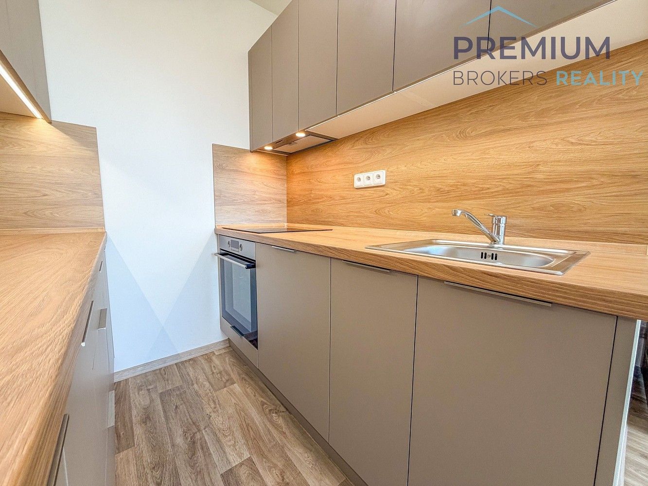 2+kk, Litoměřice - Pokratice, Ústecký kraj, 40 m² - 2