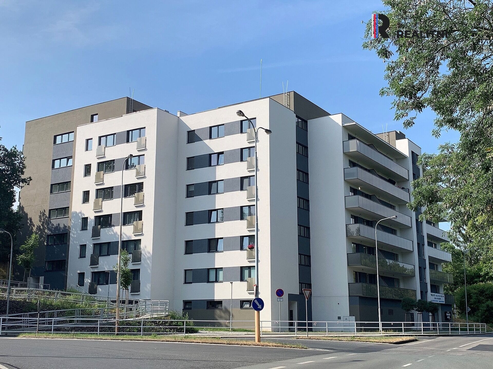 2+kk, Mattoniho nábřeží, Karlovy Vary, 62 m²