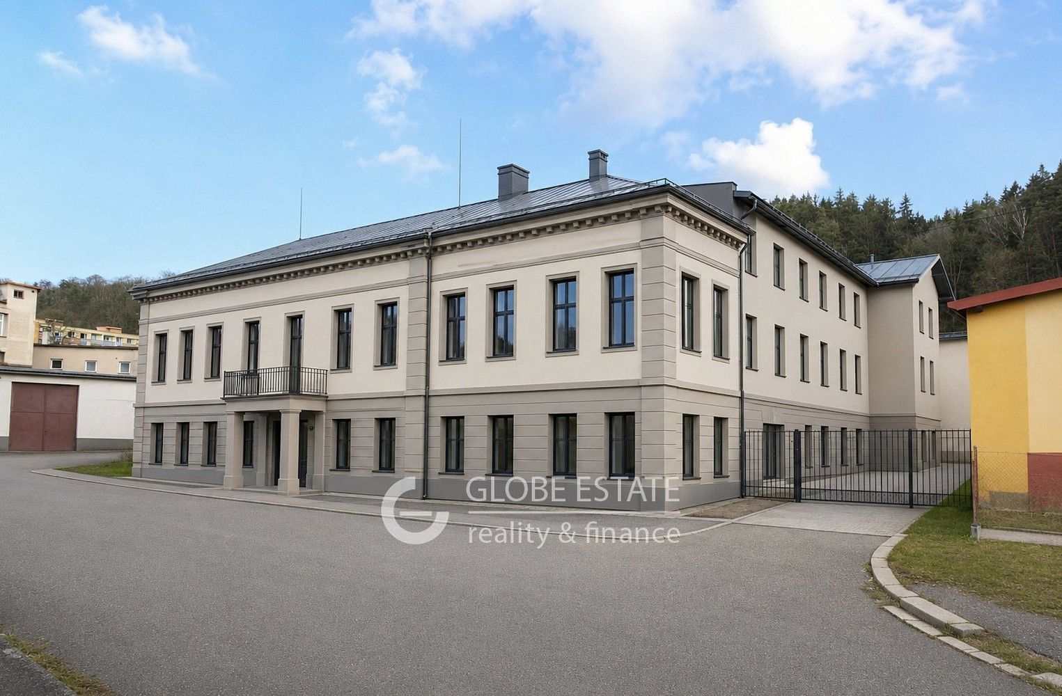 Obchodní prostory, 1 705 m²