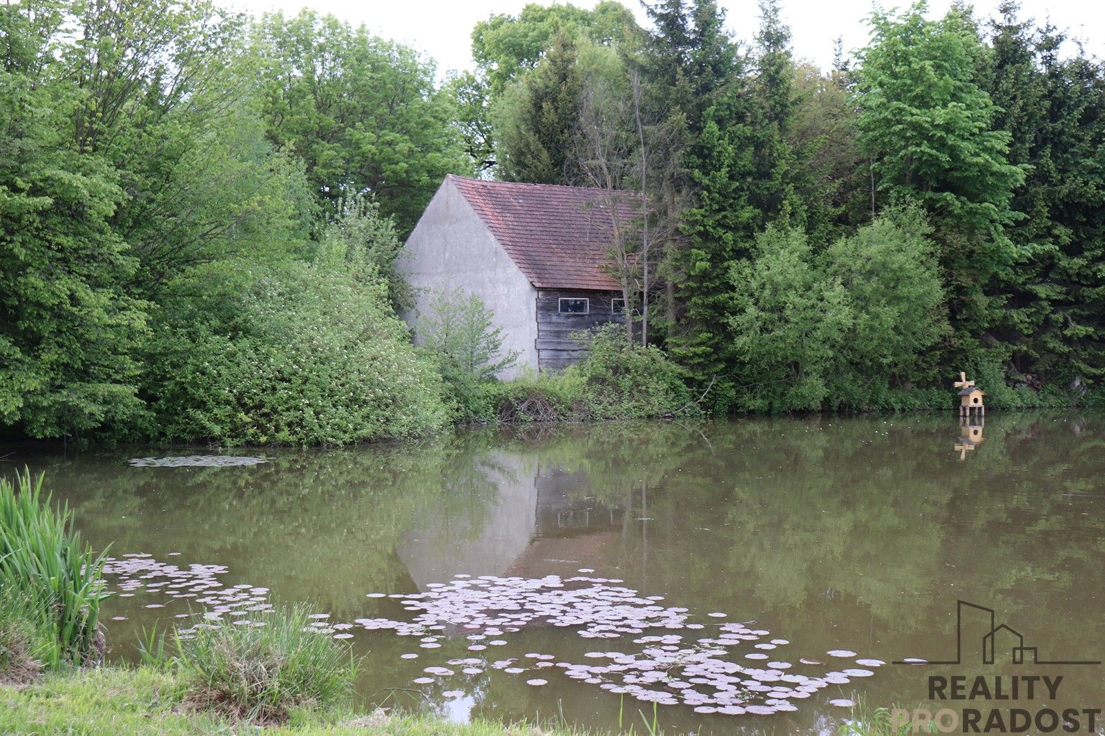 Prodej rodinný dům - Vlkanov, 220 m²