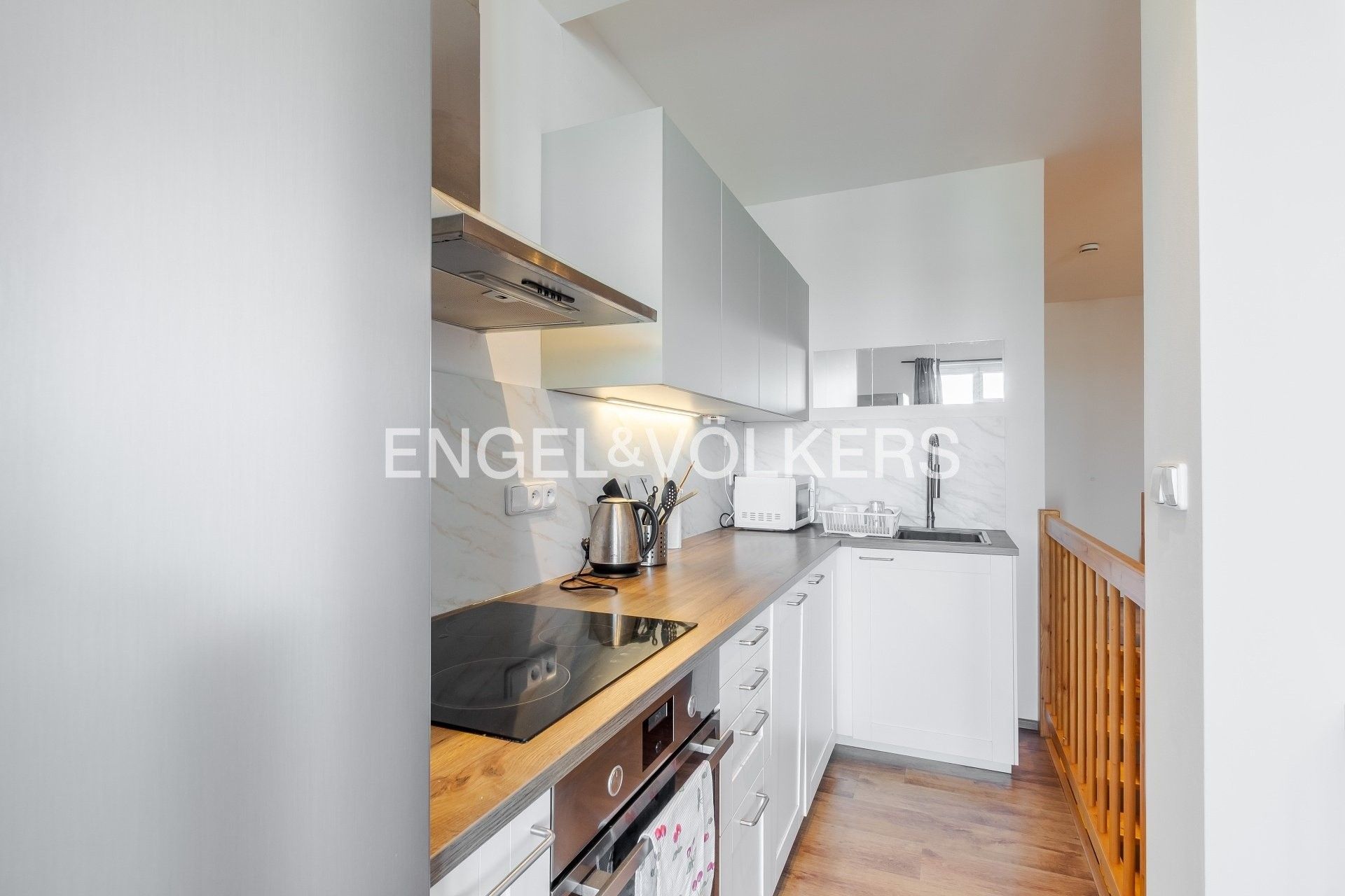 2+kk, Radlická 2343, Praha Smíchov, 68 m² - 2