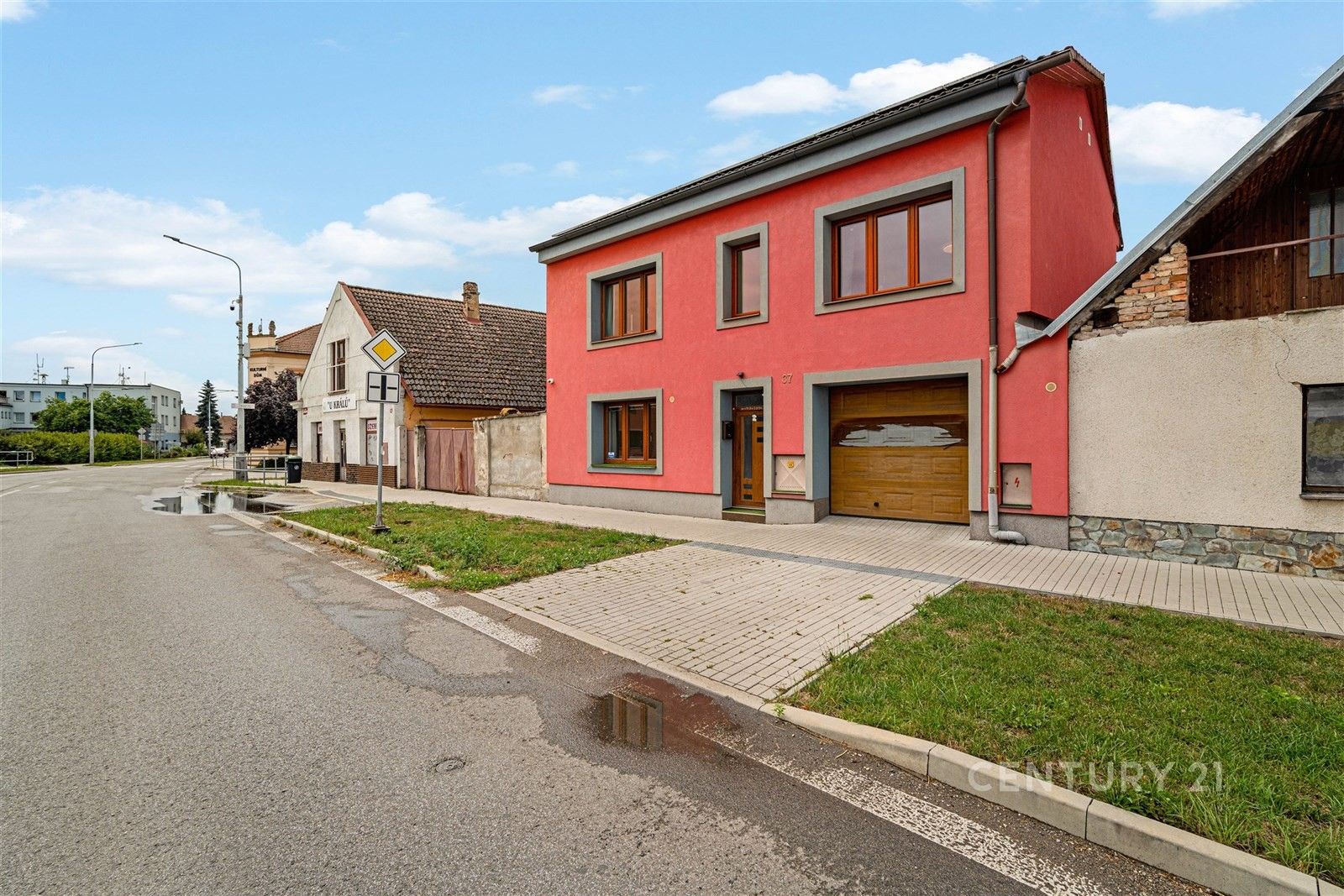 Rodinné domy, Přemysla Otakara II. 37, Městec Králové, 252 m²