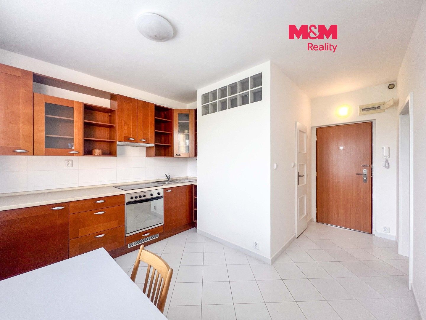1+1, Dobratická, Praha, 31 m² - 1