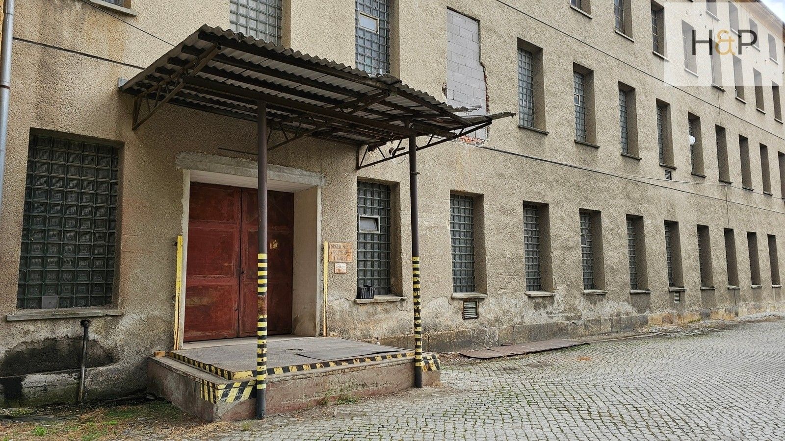 Sklad · 800 m² · Sudkov - 3