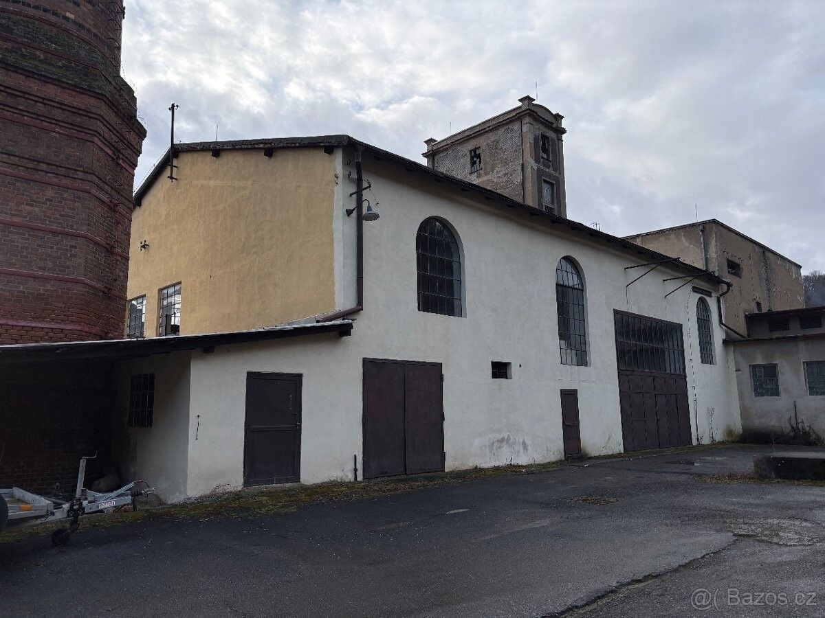 Sklady, Křivoklát, 270 23