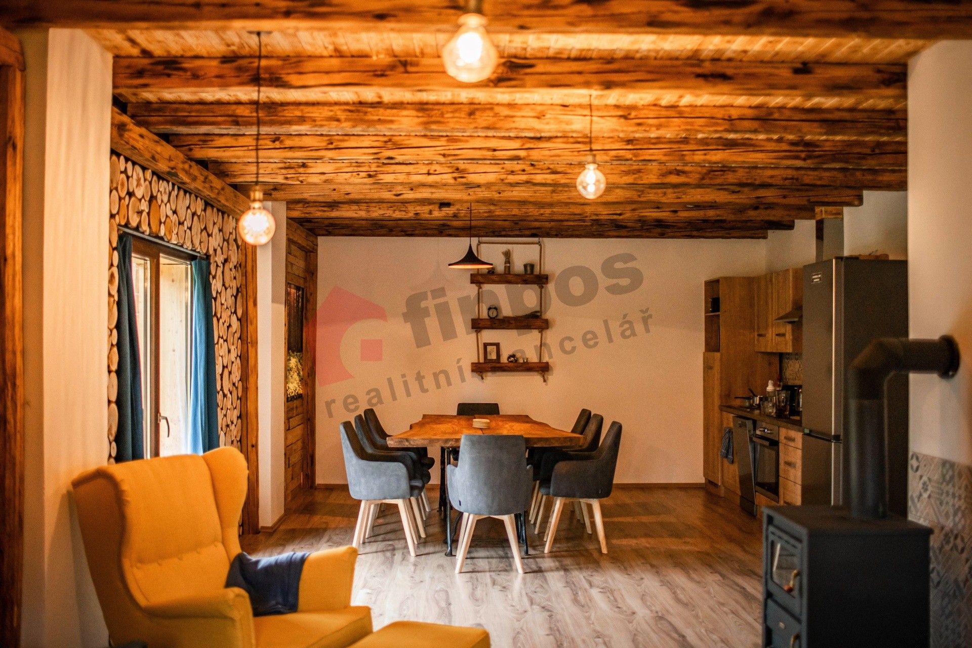 Chaty, Na Bukovci, Mikulovice, 187 m²