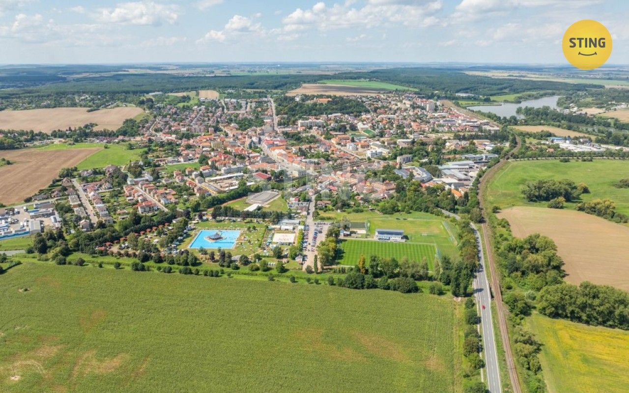 Prodej pozemek pro bydlení - Kladruby, Chlumec nad Cidlinou, 1 411 m²