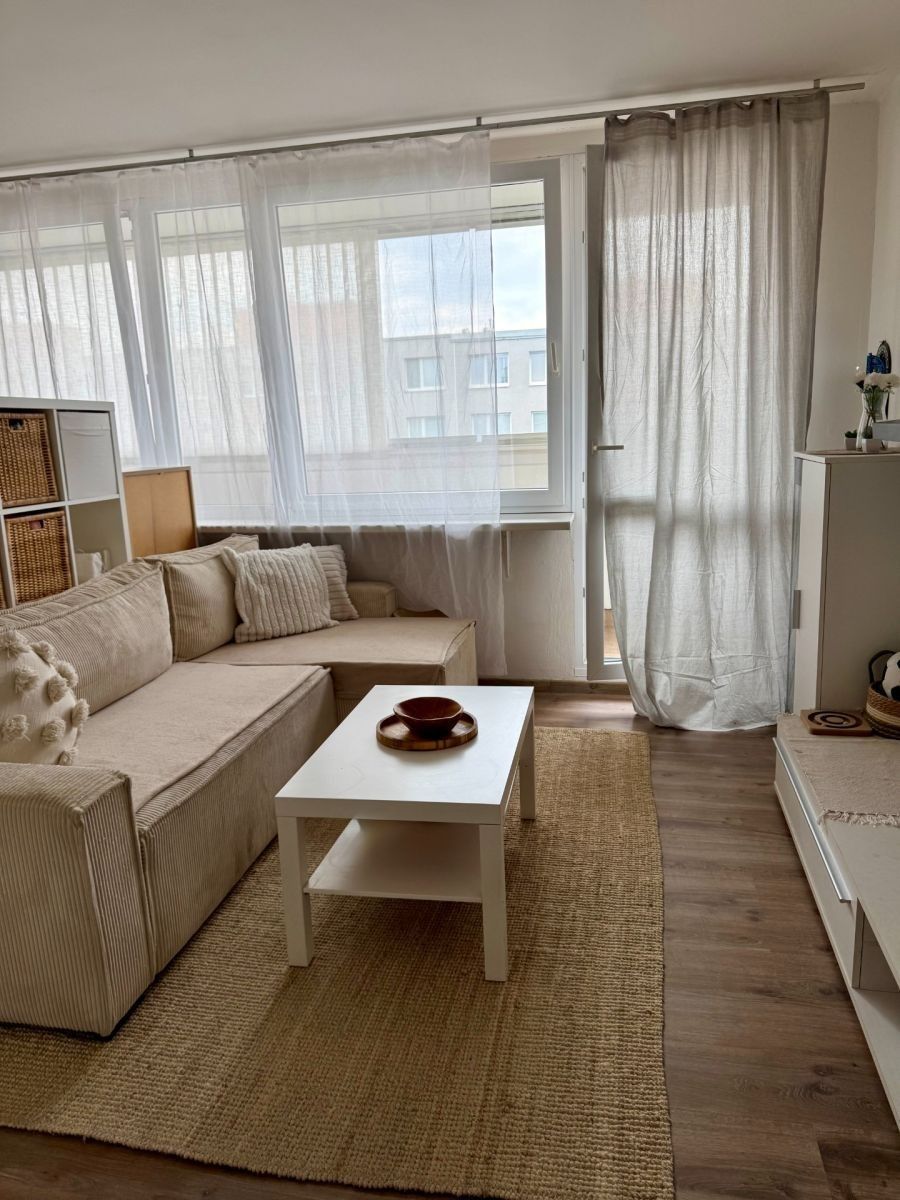 Byt 1+1 · 41 m² · Lovosická, Praha - Prosek - 3