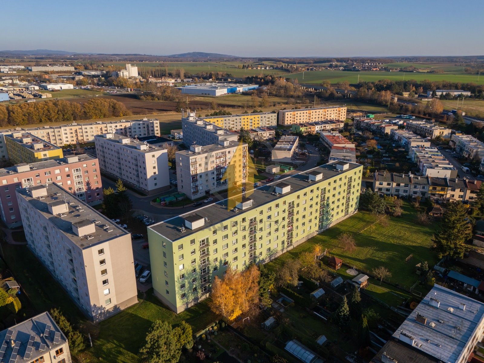 4+1, Na jihu, Jičín, 87 m²