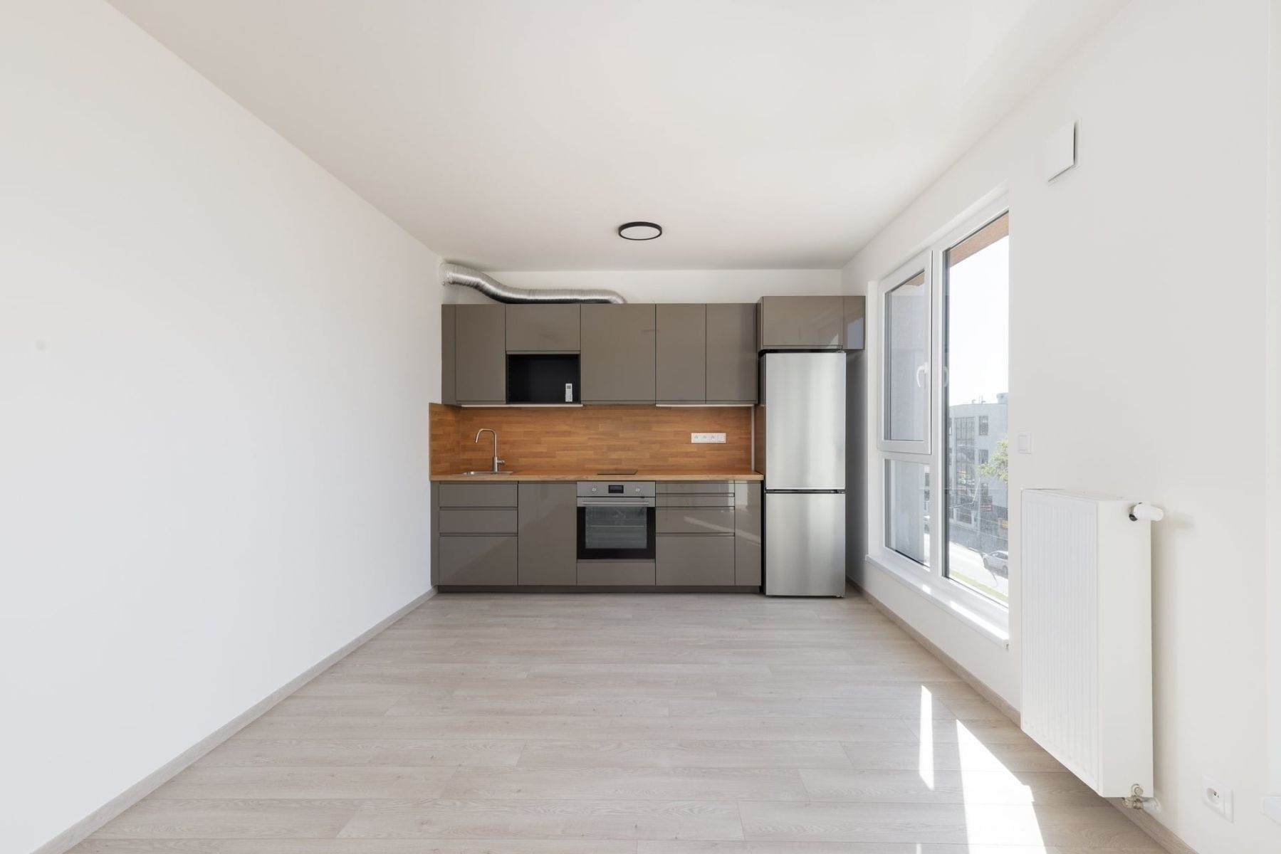 Pronájem byt 1+kk - Bukačova, Praha - Vysočany, 38 m² - 5