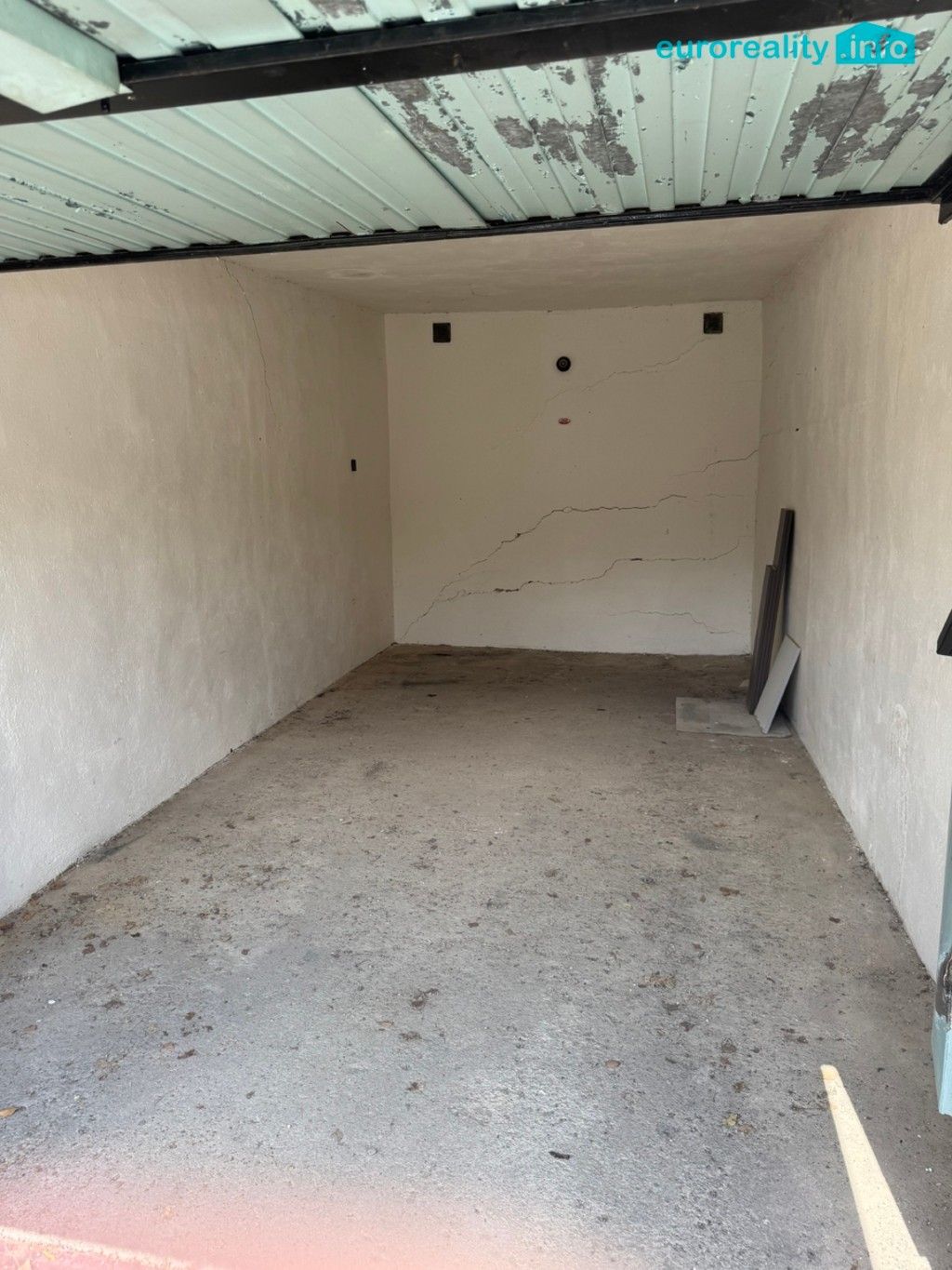 Pronájem garáž - Mariánské Lázně, 20 m²