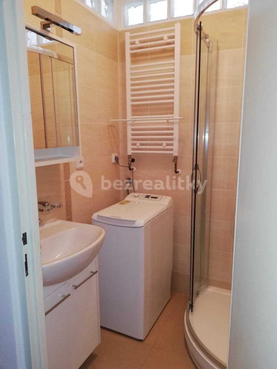 Pronájem byt 2+1 - Chelčického, Zlín - Malenovice u Zlína, Zlínský kraj, 52 m² - 5