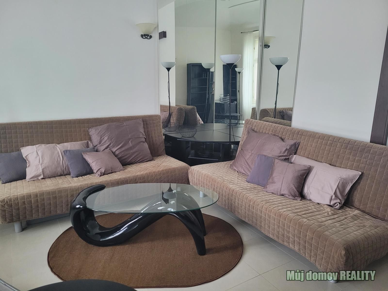 2+1, Lublaňská, Praha, 60 m²