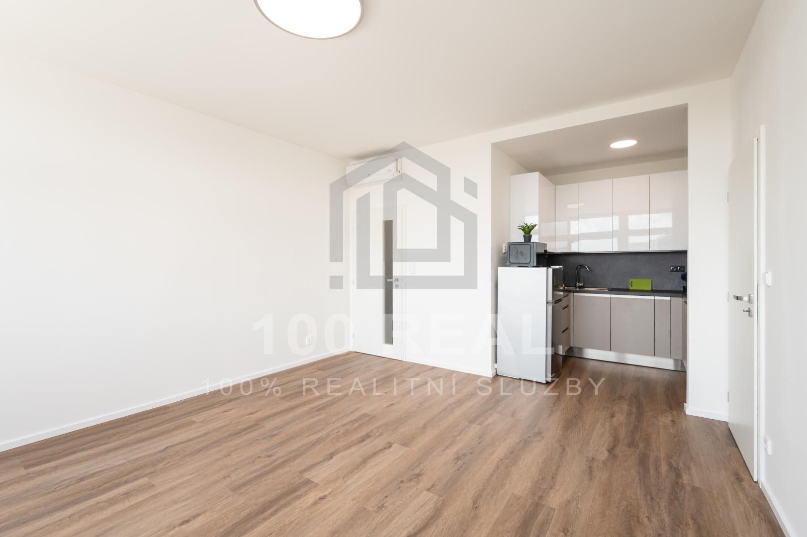 2+kk, třída Míru 2647, Pardubice Zelené Předměstí, 52 m² - 2