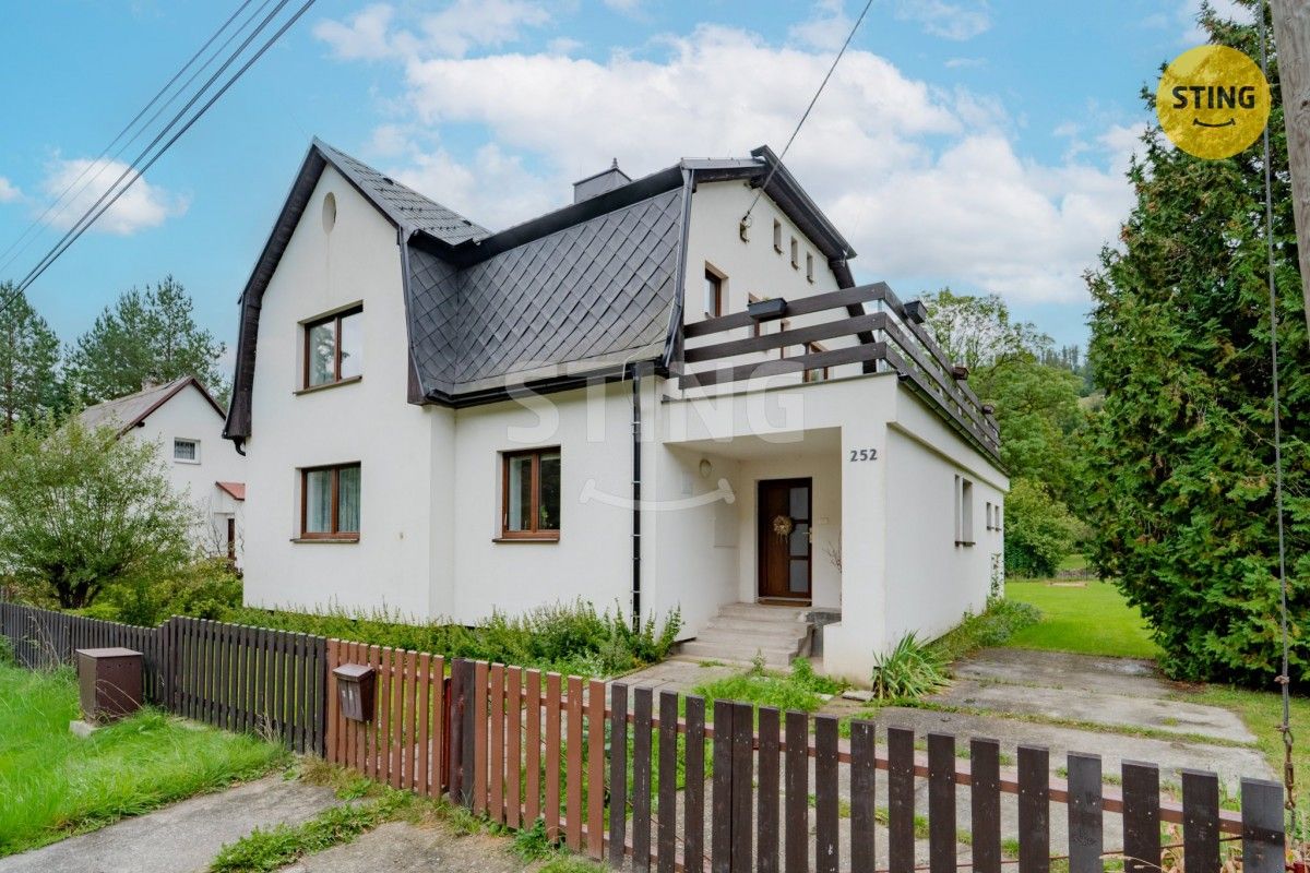 Prodej rodinný dům - Holčovice Spálené, 249 m² - 2