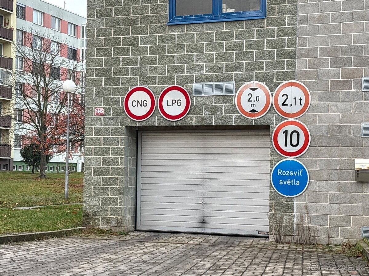 Pronájem garáž - Mladá Boleslav, 293 01