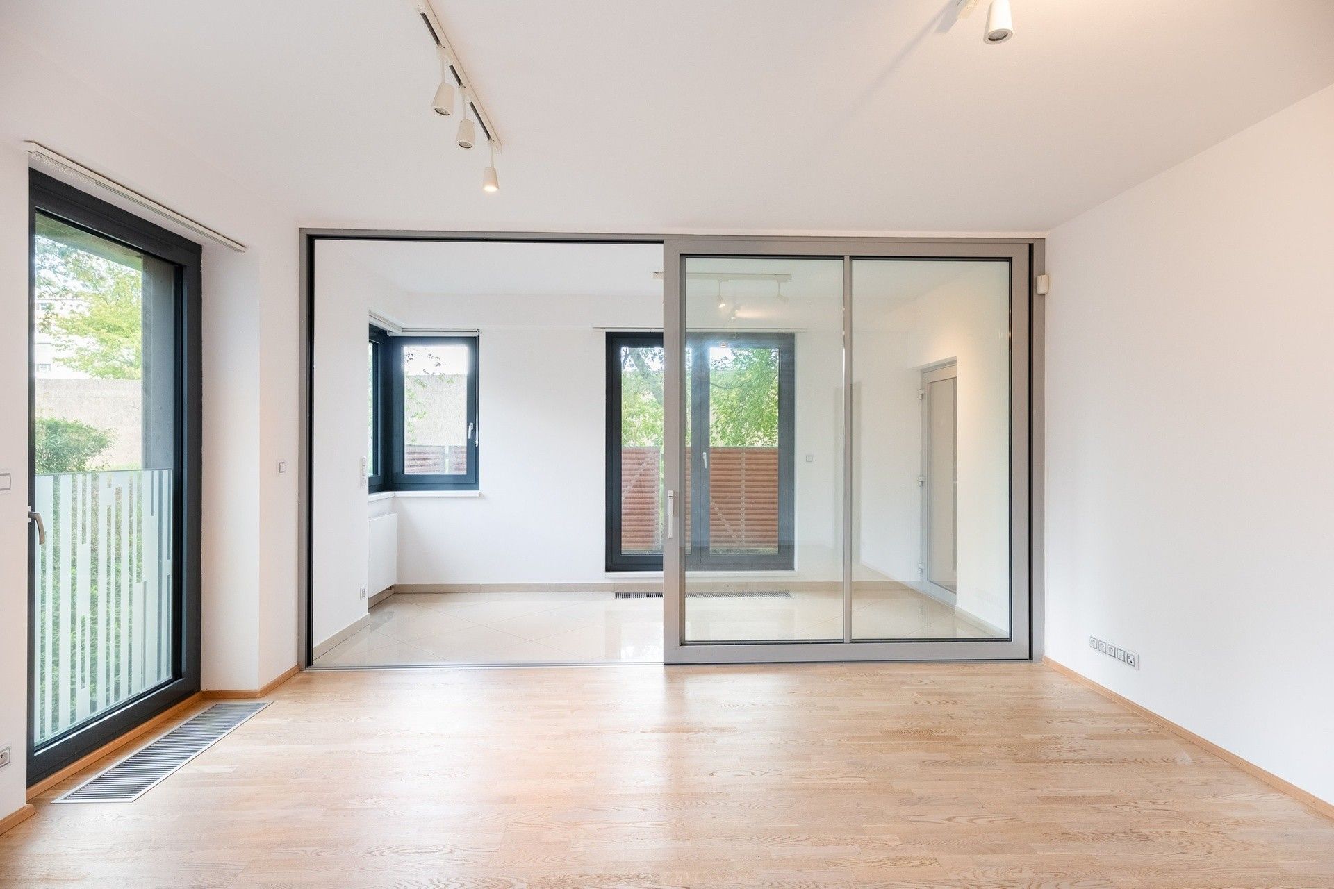 Byt 2+kk · 66 m² · Olšanská, Praha - 4