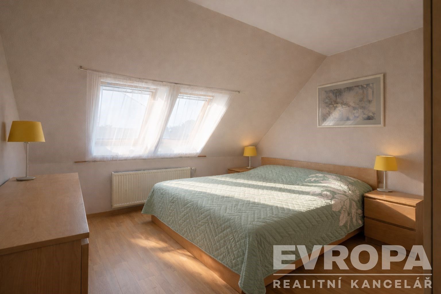 Rodinný dům · 342 m² · Armádní 1157, Praha Suchdol - 3