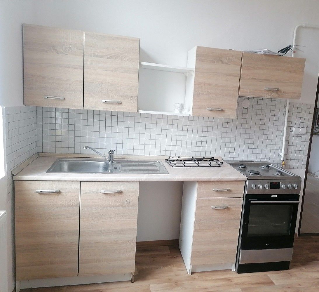 3+kk, Husova, Smržovka, okres Jablonec nad Nisou, 80 m² - 2
