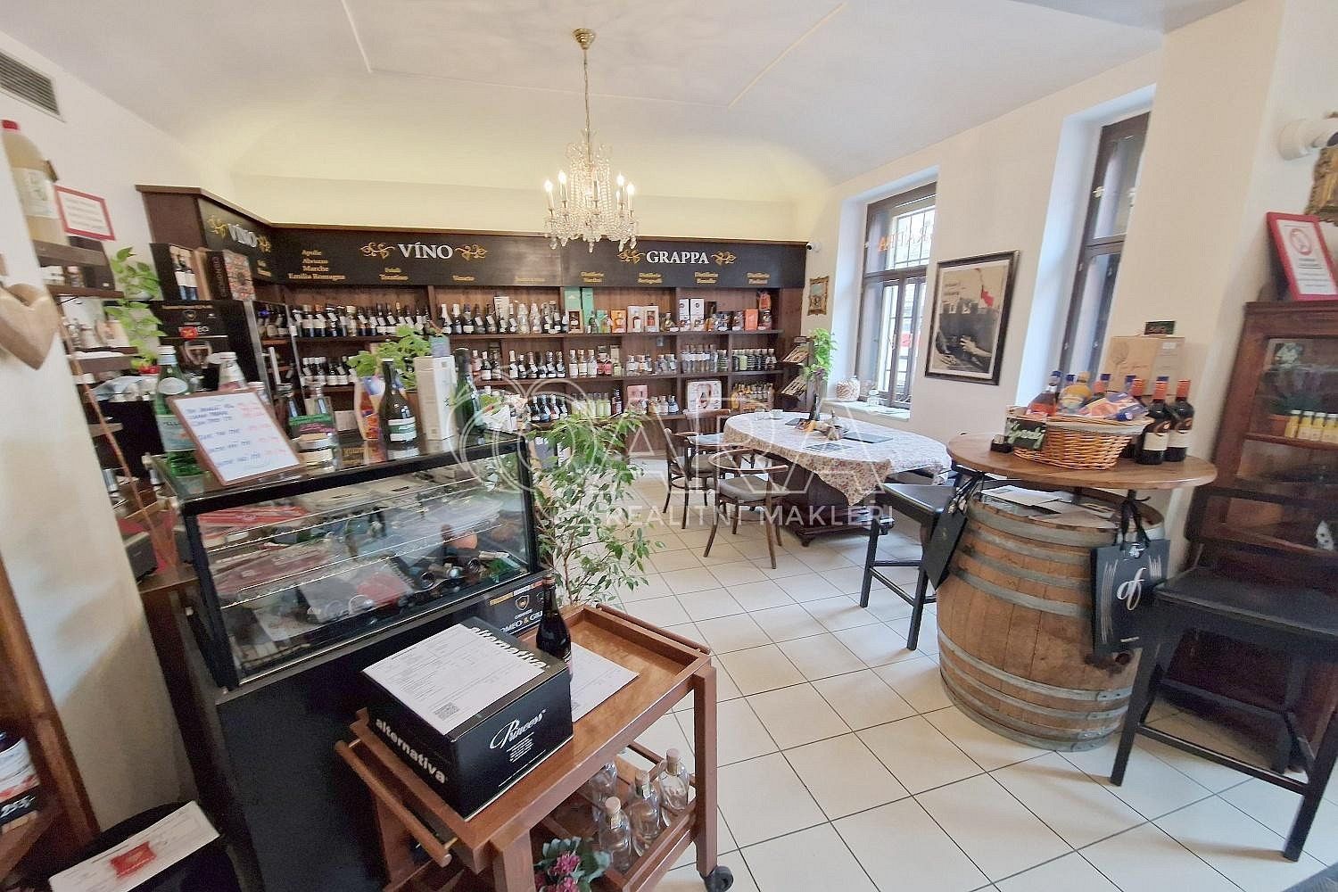 Obchodní prostory · 62 m² · Praha - Nusle, okres Praha 4, Hlavní město Praha - 3