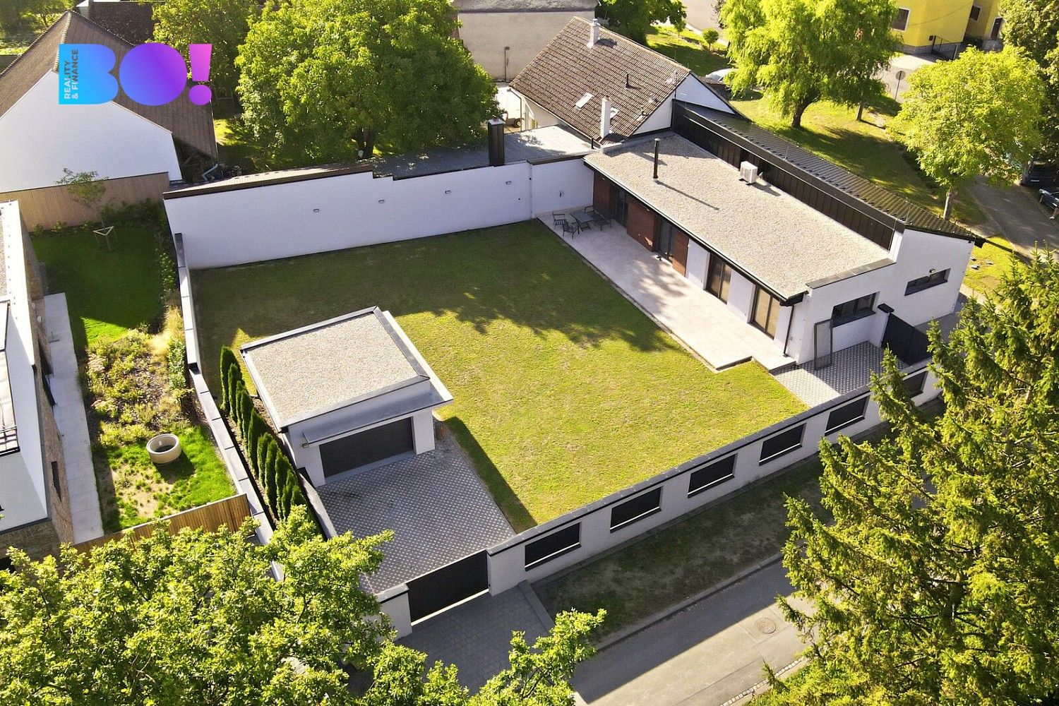 Rodinné domy, Žalkovice, okres Kroměříž, 205 m² - 1