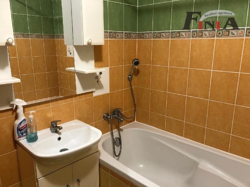 Byt 2+1 · 62 m² · Železničářská, Česká Lípa - 2