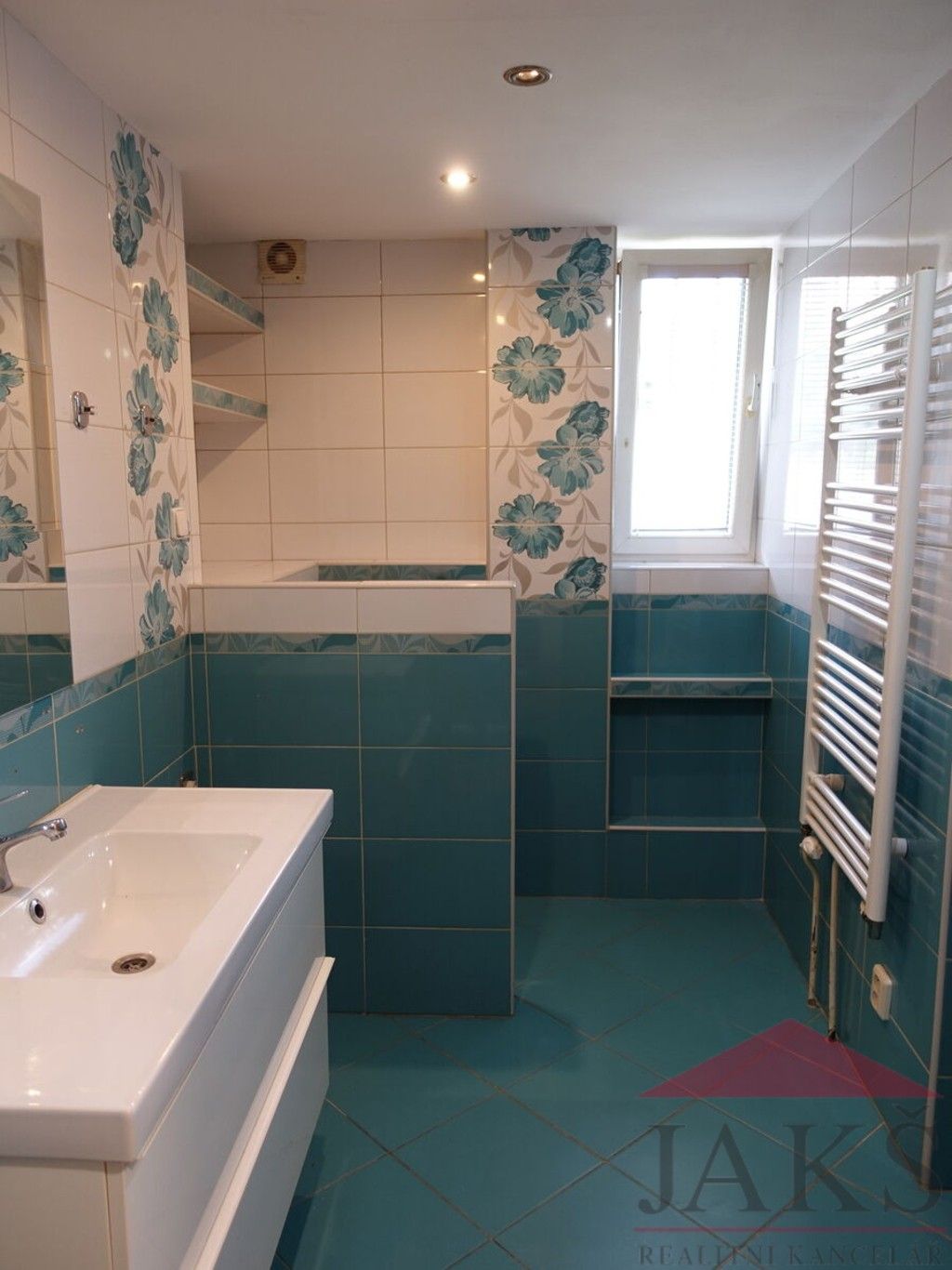 Byt 2+1 · 53 m² · Velhartice - 3