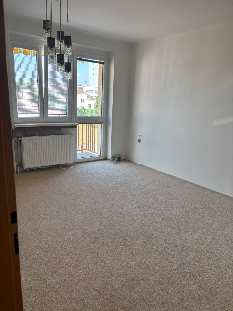 3+kk, Šmilovského, Hradec Králové, 62 m² - 1