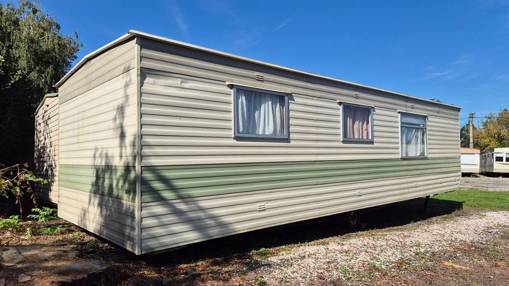 Prodej ostatní - Mratín, 250 63