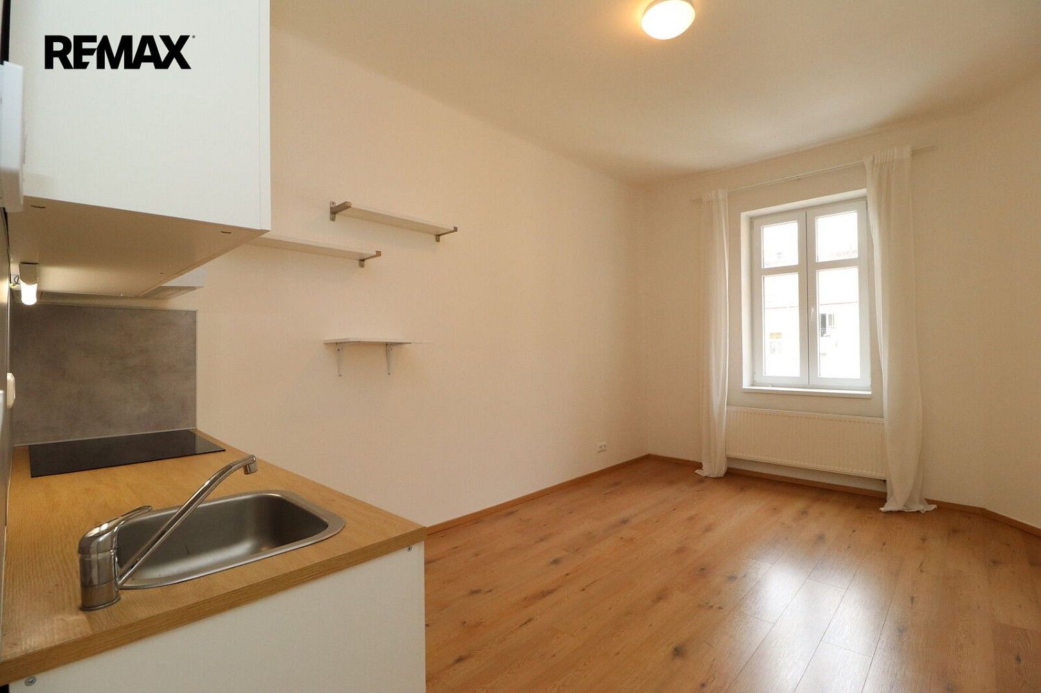 Byt 2+kk · 40 m² · Praha - Nusle, okres Praha 2, Hlavní město Praha - 3