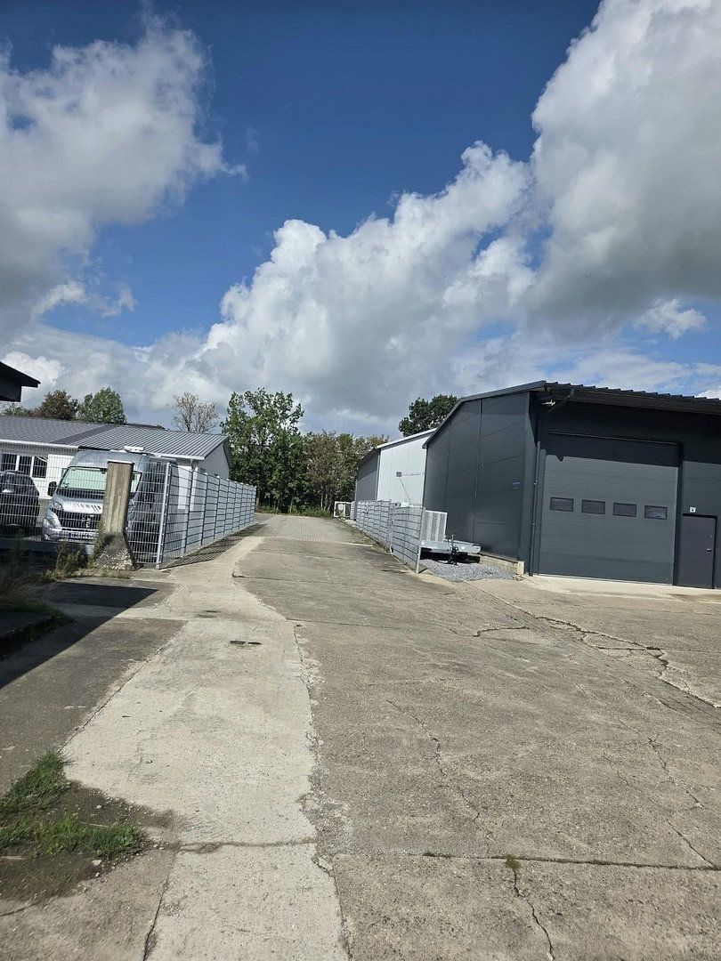Obchodní prostory · 2 100 m² · Industriestrasse 8 b, , Severní Porýní-Vestfálsko - 3