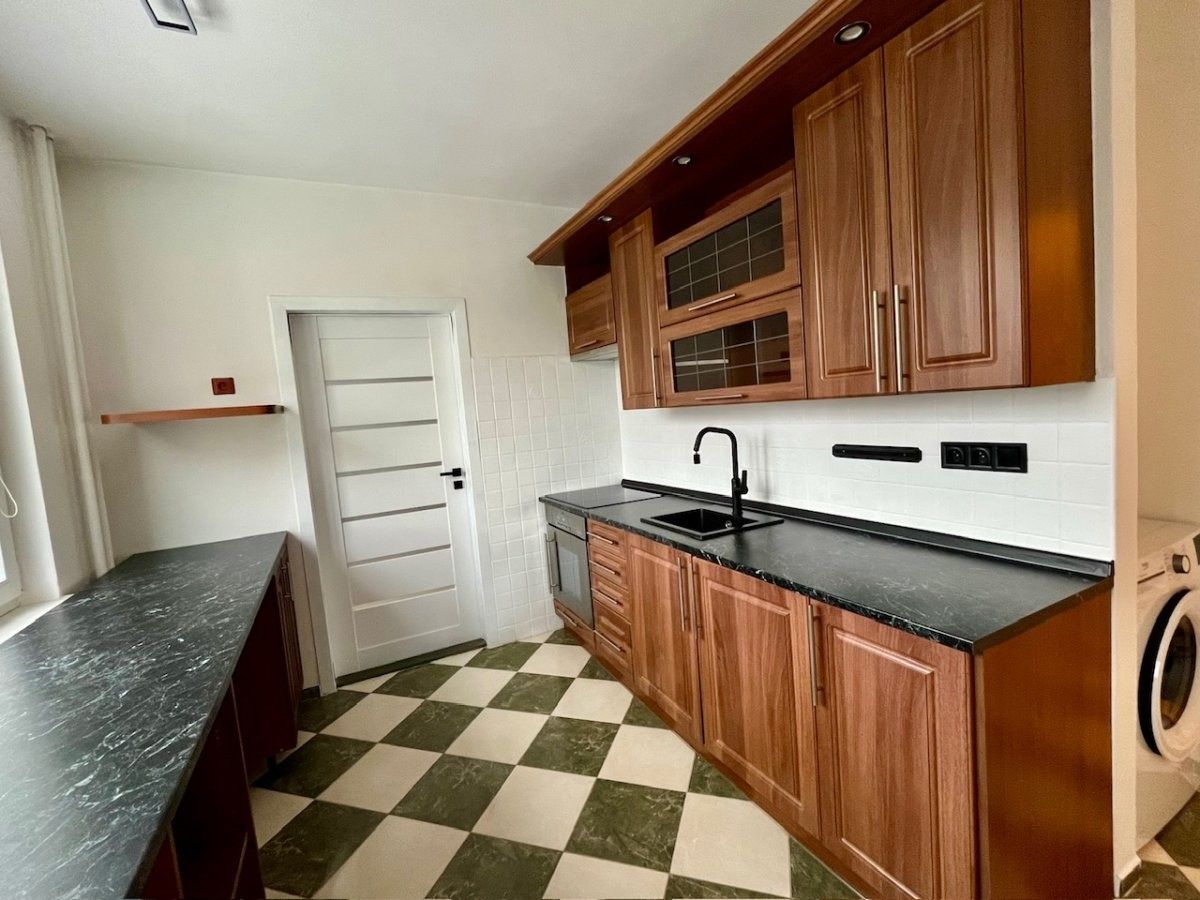 2+1, Rudolfovská tř., České Budějovice, 59 m²