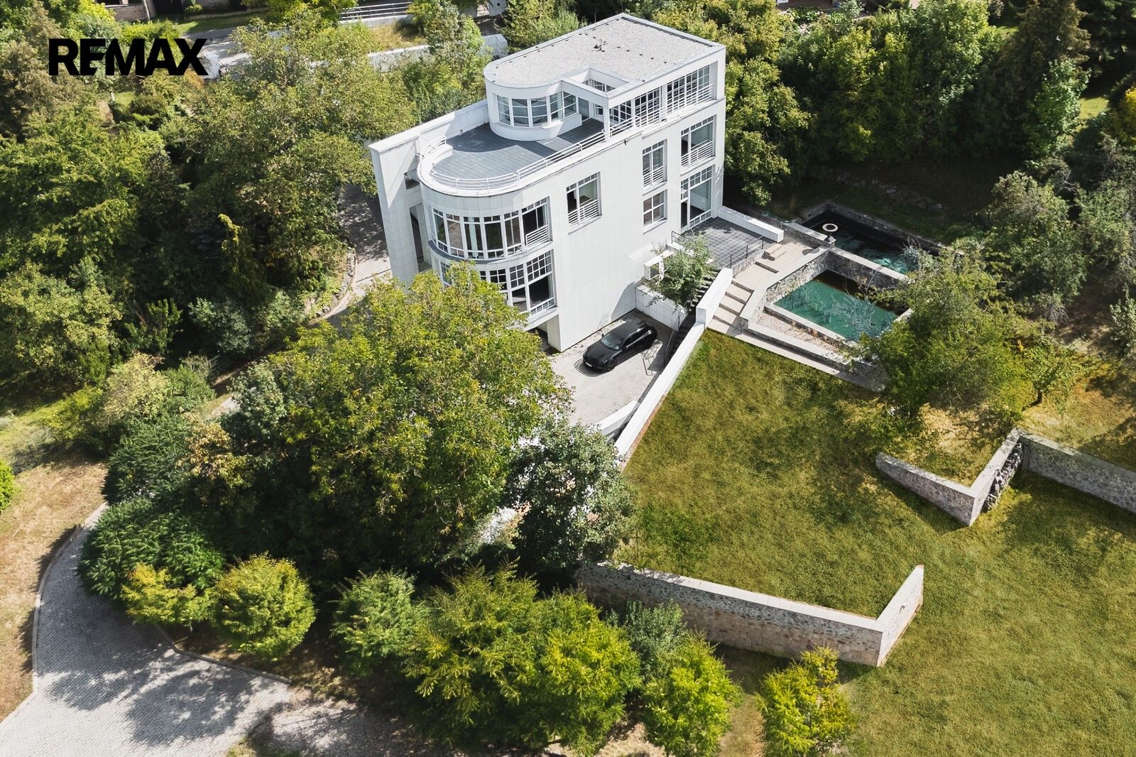 Vily, Podlešín, 323 m²