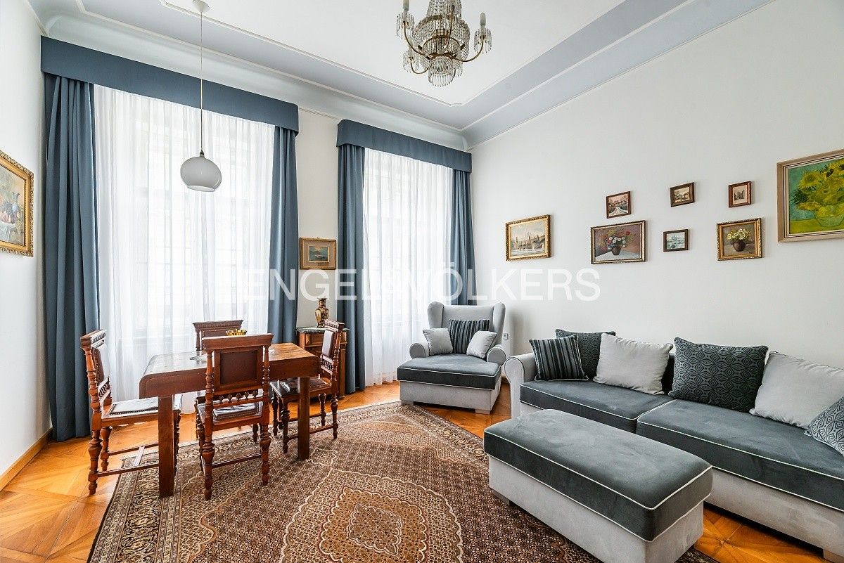 2+1, Vítězná, Praha, 80 m²