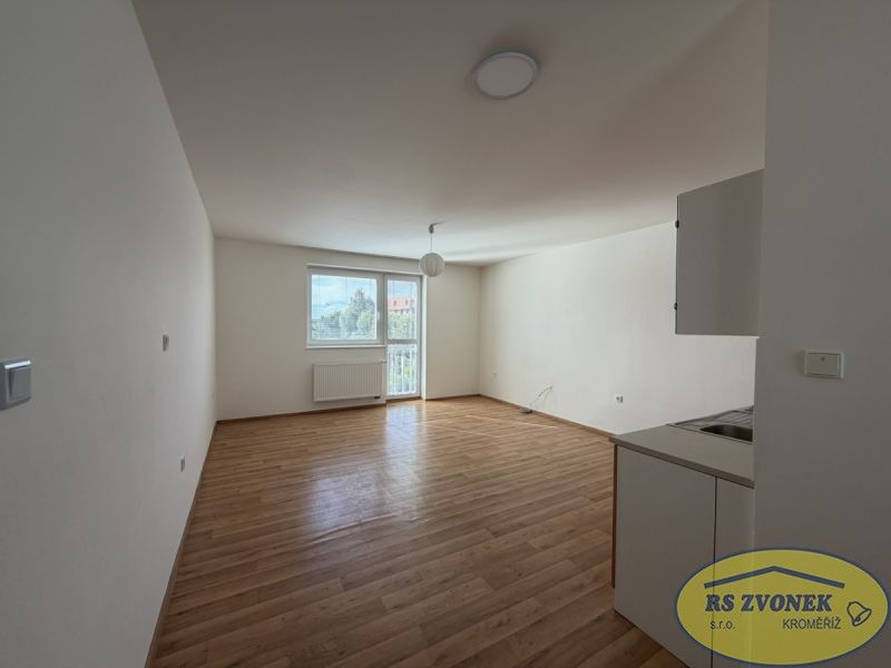 Pronájem byt 1+kk - Ke Splávku, Kroměříž, 35 m² - 2
