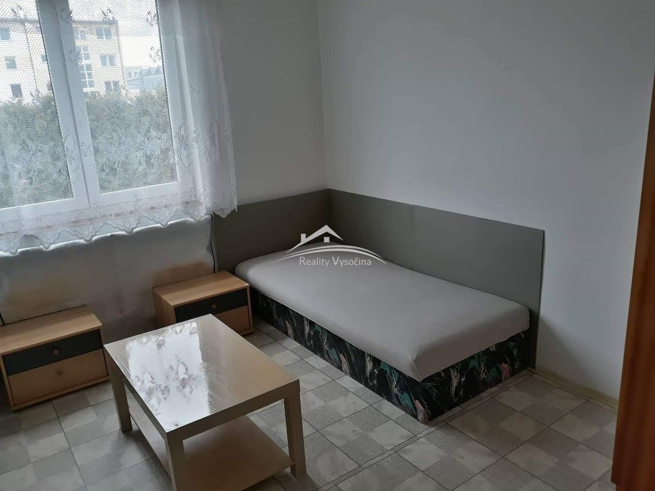 Pronájem byt 1+kk - Do Polí, Pelhřimov, 20 m²