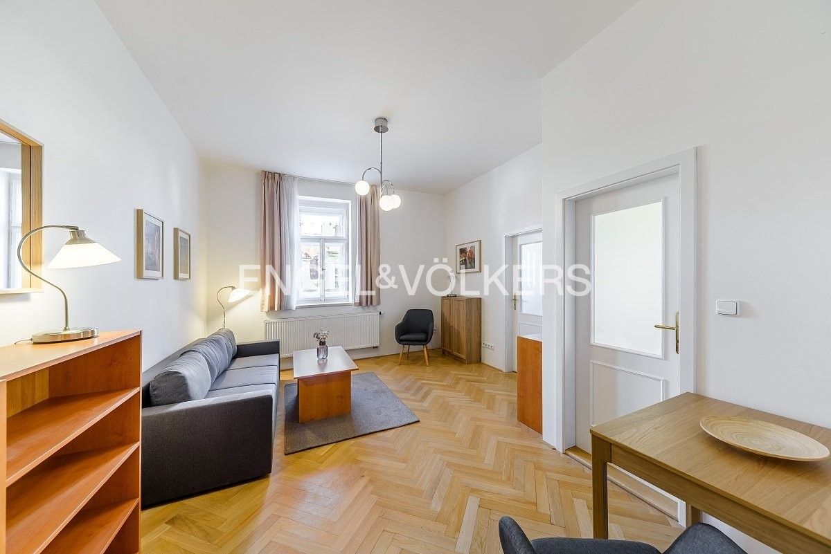 2+1, Krkonošská, Praha, 44 m²