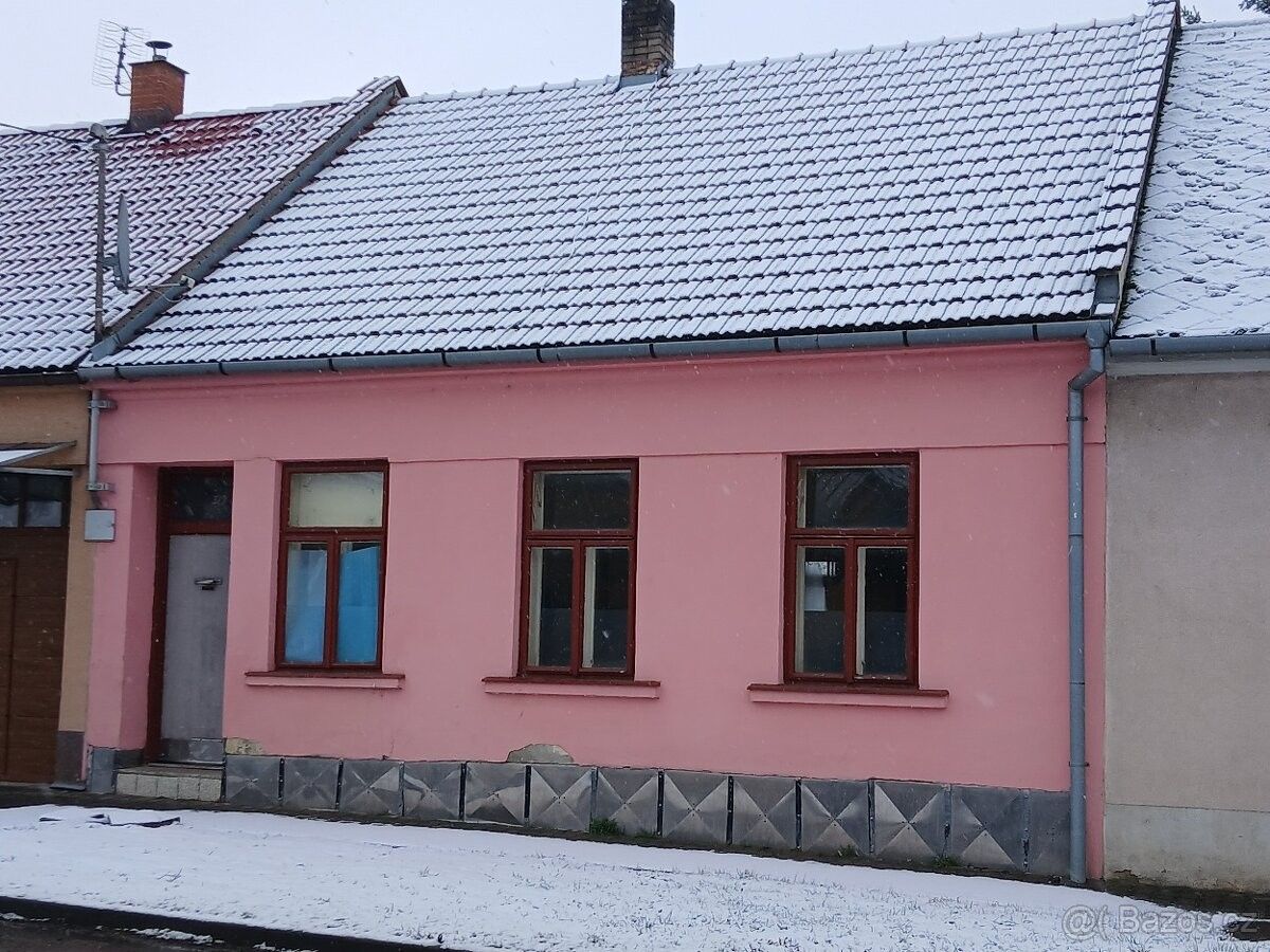 Rodinné domy, Křenovice u Slavkova, 683 52