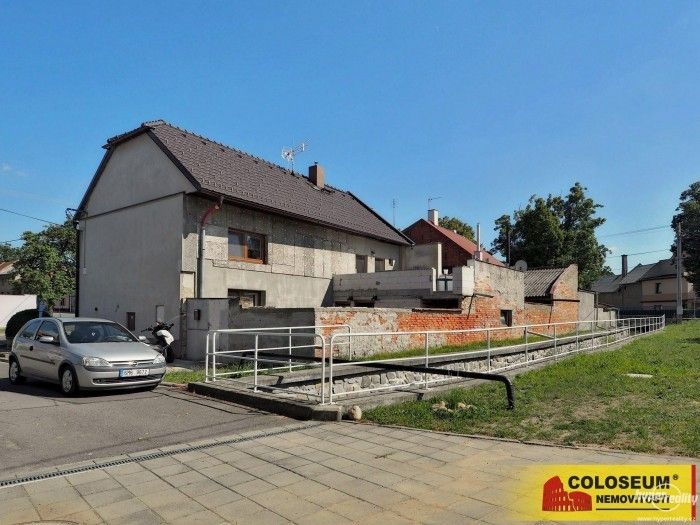 Prodej dům - Křenovice, 178 m²