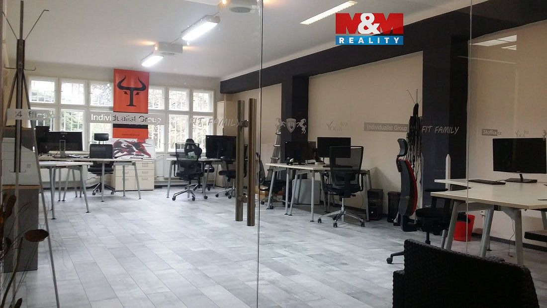 Obchodní prostory, 65 m²