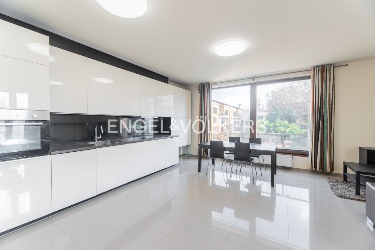 2+kk, Mlýnská 22, Praha Bubeneč, 79 m² - 1