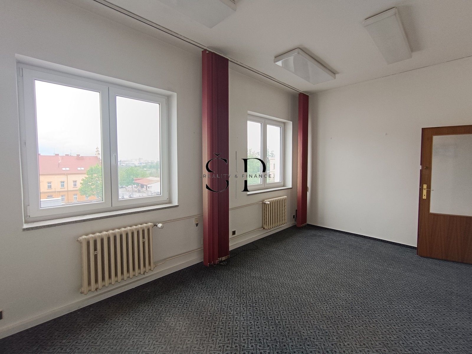 Pronájem kancelář - Na Roudné, Plzeň, 16 m²