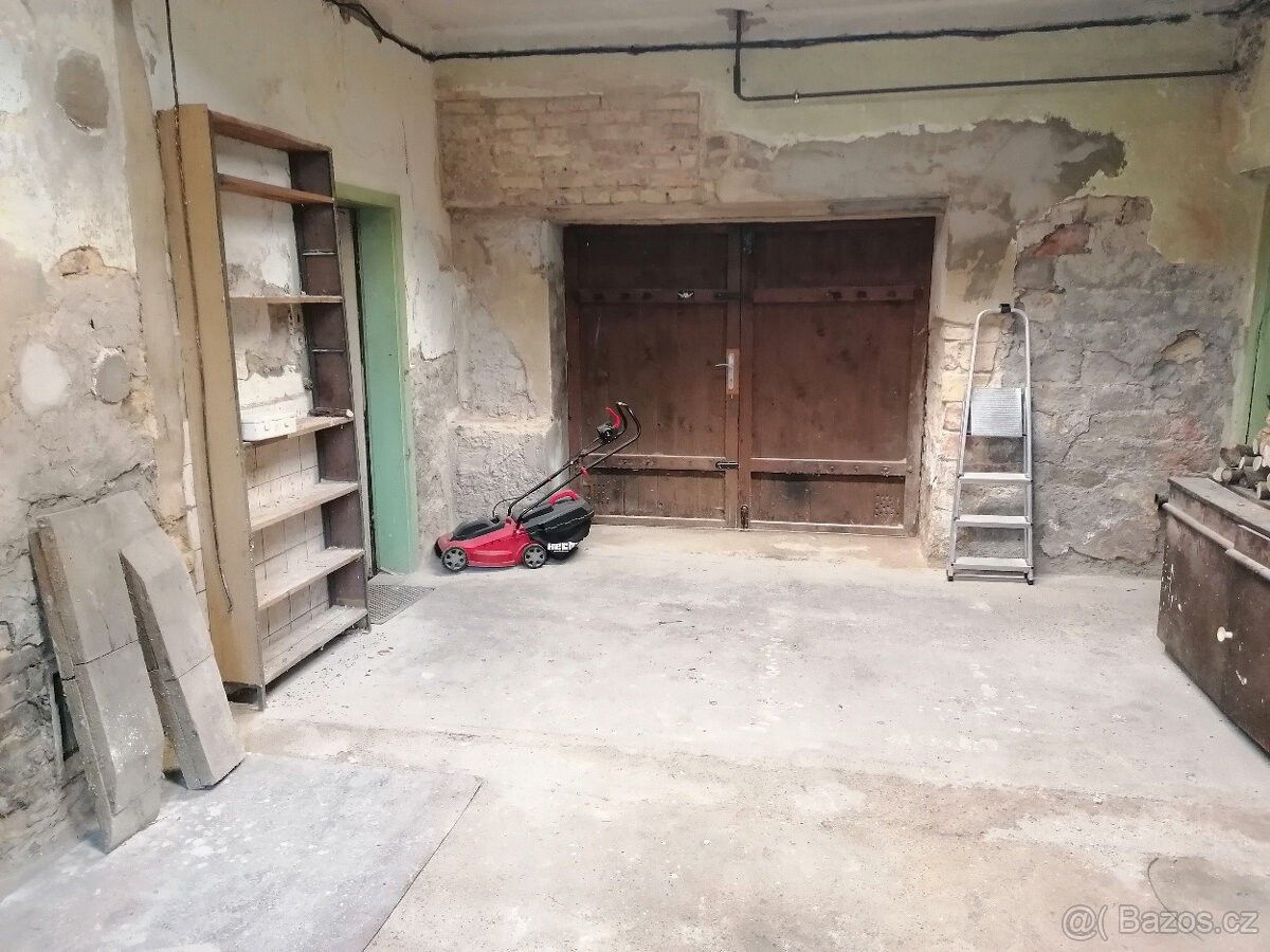 Pronájem garáž - Osek u Duchcova, 417 05