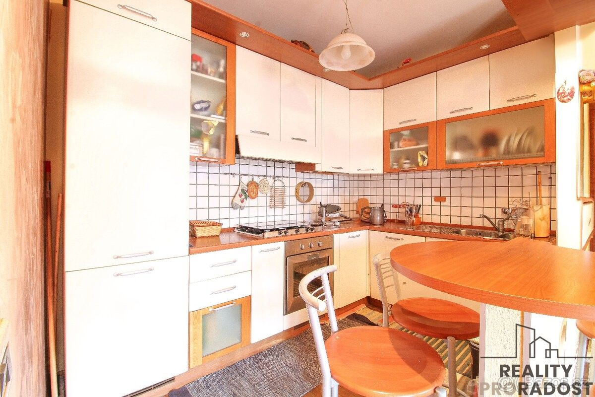 Prodej byt - 987 66, Zahraničí