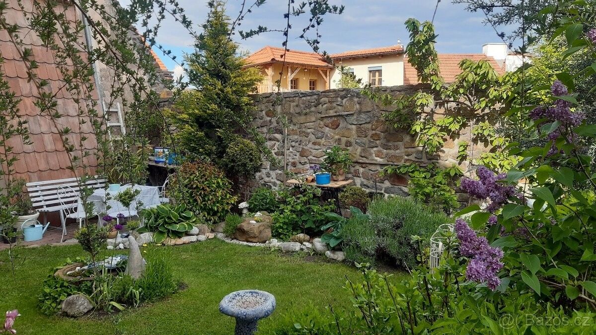 Prodej rodinný dům - Kadaň, 432 01