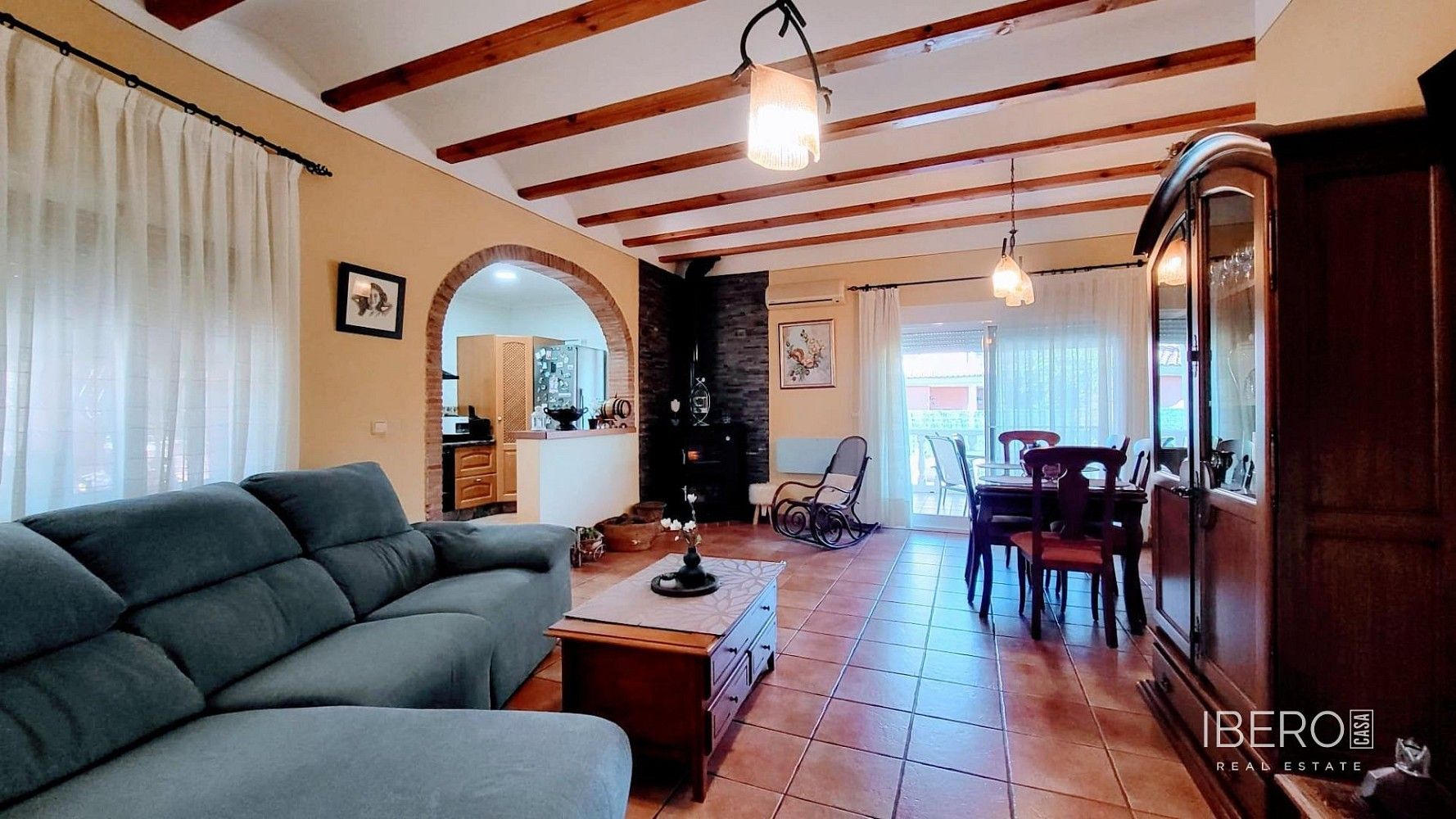 Rodinný dům, 736 m²